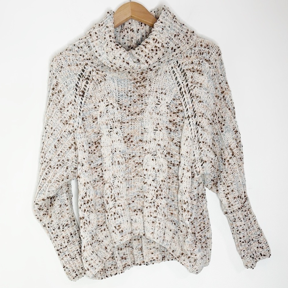 Moon & madison Women’s Confetti Cream Cowlneck Chenille Cable Knit Sweater XS